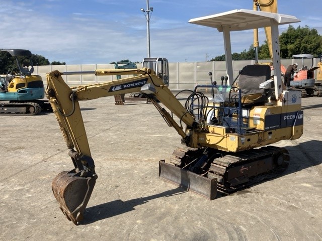 экскаватор - самый популярный вид техники при заказе